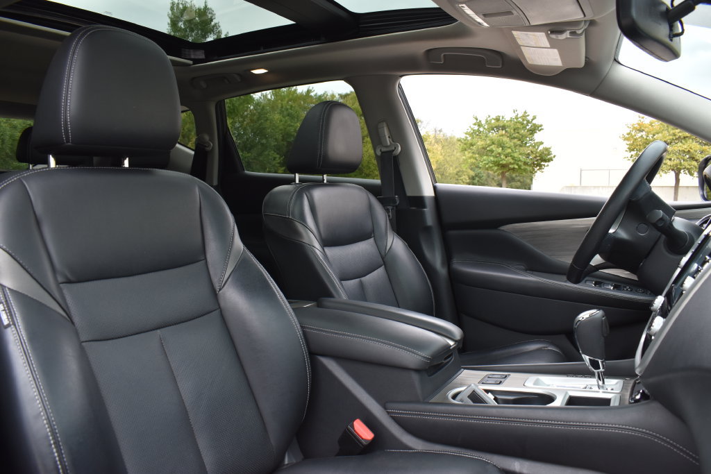 Used 2018 Nissan Murano SL w/ Moonroof Package AWD/4WD image 16