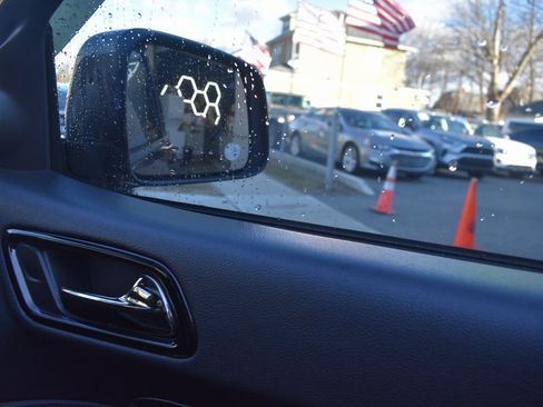 Used 2021 Dodge Durango GT image 22