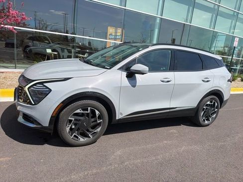 Used 2024 Kia Sportage SX image 17