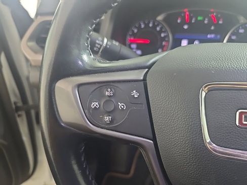 Used 2020 GMC Acadia AT4 w/ Driver Alert Package II image 9