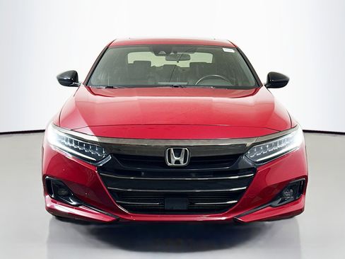 Used 2021 Honda Accord Sport image 2