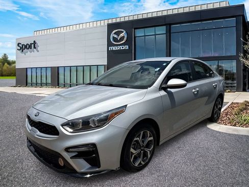 Used 2021 Kia Forte LXS FWD image 7