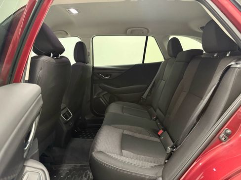 Used 2024 Subaru Outback Premium w/ Popular Package #1A image 15