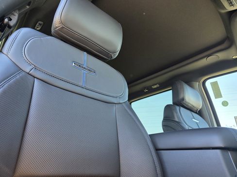 New 2026 Ford F250 Platinum AWD/4WD image 17