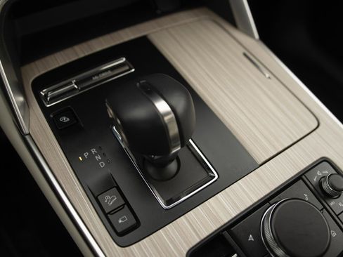 Used 2024 MAZDA CX-90 Plug-In Hybrid w/ Premium Plus image 10