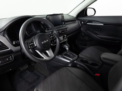 Used 2022 Kia Seltos LX AWD/4WD image 13