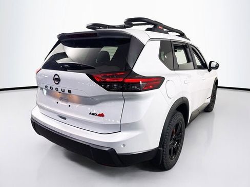 New 2026 Nissan Rogue SV image 5