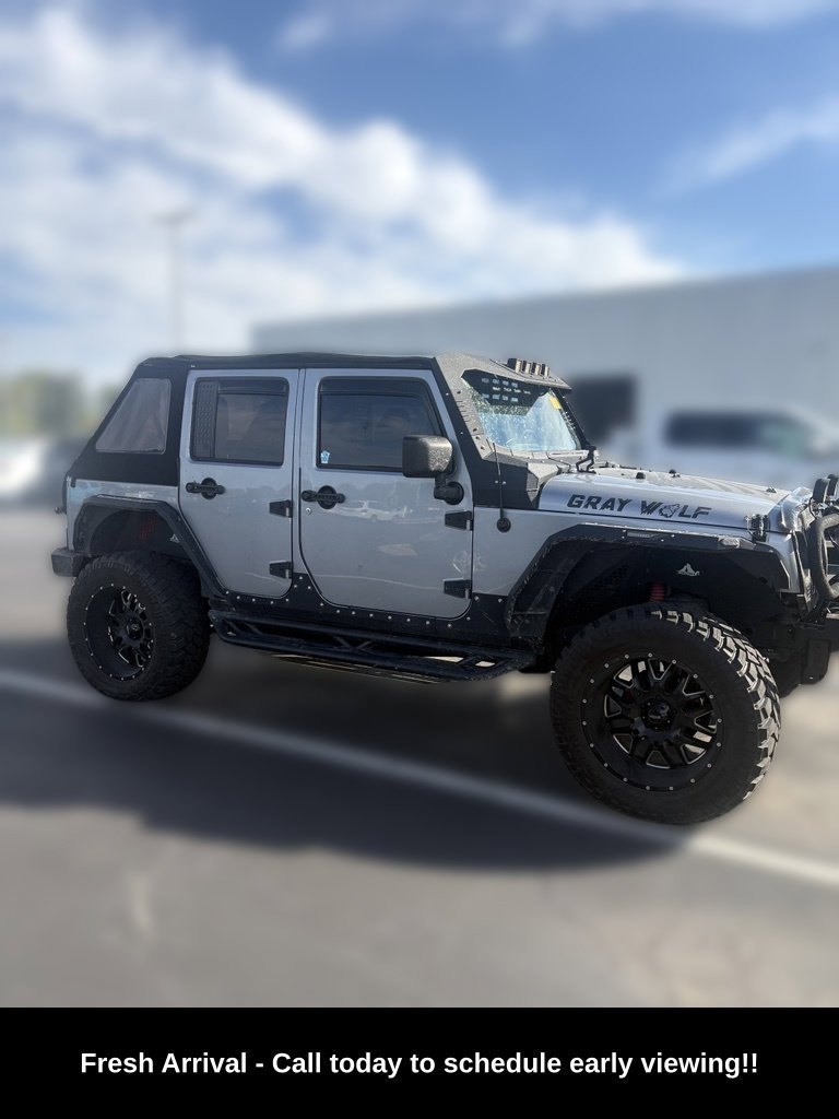 Used 2014 Jeep Wrangler Unlimited Sport w/ Connectivity Group AWD/4WD image 3
