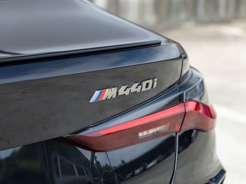 Used 2022 BMW M440i Coupe w/ Shadowloine Package RWD image 23