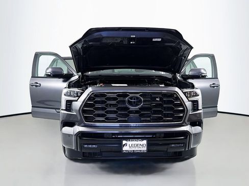 Used 2024 Toyota Sequoia Platinum AWD/4WD image 22