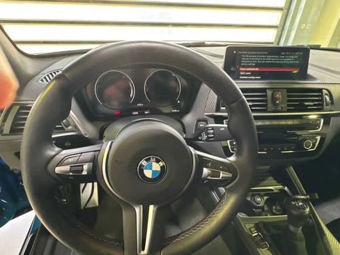 Used 2018 BMW M2 RWD image 5