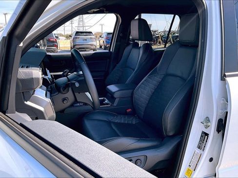 Used 2025 Toyota 4Runner TRD Sport Premium w/ Tow Technology Package image 35