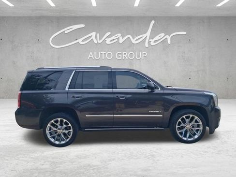 Used 2015 GMC Yukon Denali w/ Premium Package AWD/4WD image 21