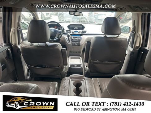 Used 2011 Honda Odyssey Touring Elite image 12