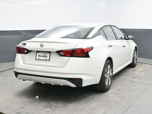 Used 2021 Nissan Altima 2.5 S FWD image 6