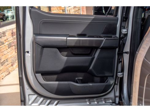 Used 2022 Ford F150 XLT w/ Equipment Group 302A High image 17