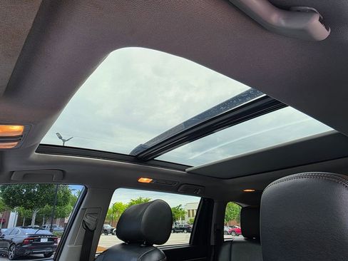 Used 2016 Toyota Highlander Limited Platinum FWD image 14
