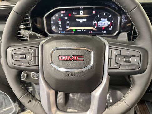 New 2026 GMC Sierra 1500 Elevation AWD/4WD image 17