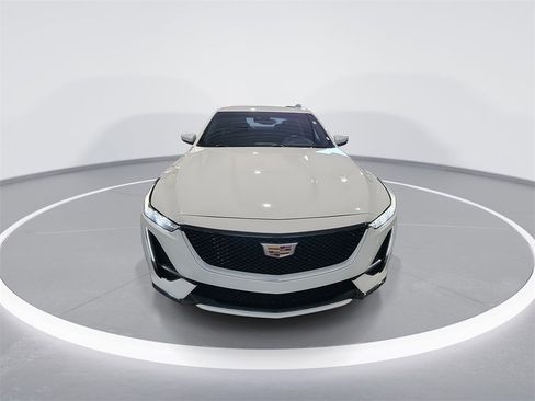 Used 2020 Cadillac CT5 Sport image 3