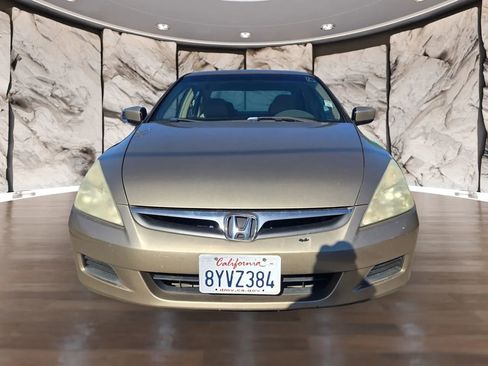 Used 2006 Honda Accord LX image 2