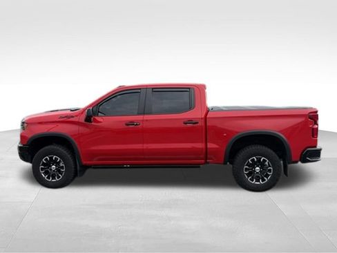 Used 2024 Chevrolet Silverado 1500 ZR2 w/ Technology Package AWD/4WD image 7