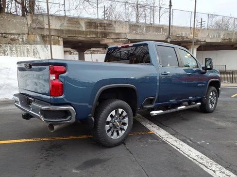 New 2026 Chevrolet Silverado 2500 LT image 3