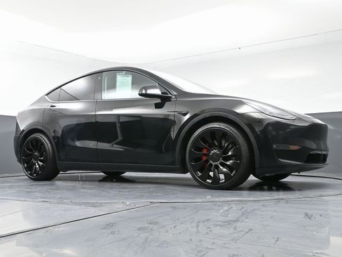 Used 2022 Tesla Model Y Performance image 52
