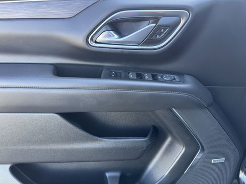 Used 2023 Chevrolet Tahoe LT image 9