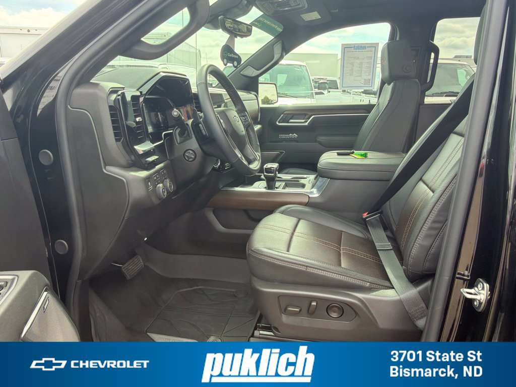 Certified 2026 Chevrolet Silverado 1500 High Country w/ Midnight Edition AWD/4WD image 33