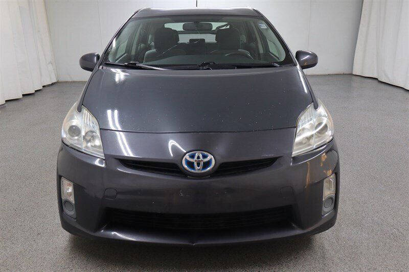 Used 2010 Toyota Prius Two FWD image 2