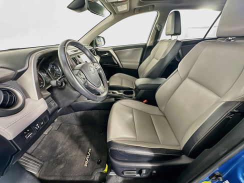 Used 2016 Toyota RAV4 Limited FWD image 13