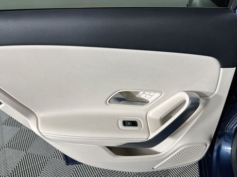 Used 2022 Mercedes-Benz A 220 image 23