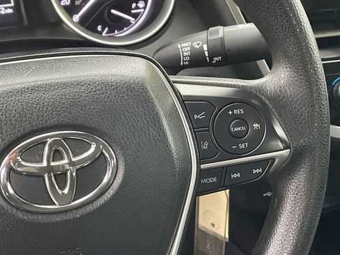 Used 2024 Toyota Camry LE image 31