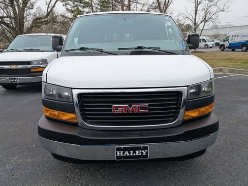 Used 2024 GMC Savana 2500 Work Van w/ Driver Convenience Package image 3