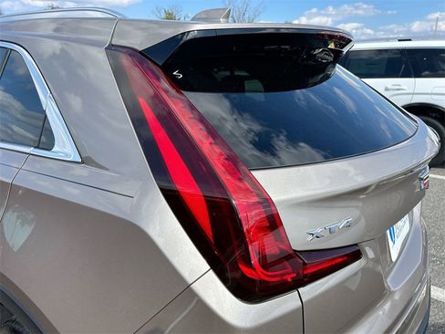 Used 2024 Cadillac XT4 Premium Luxury w/ Active Safety Package image 18