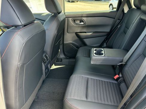 New 2026 Nissan Rogue SV AWD/4WD image 35