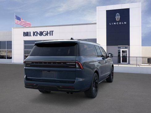 New 2025 Lincoln Navigator L Reserve w/ Jet Appearance Package image 8