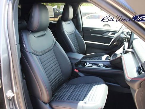 New 2026 Ford Explorer ST-Line w/ ST-Line Street Pack RWD image 7