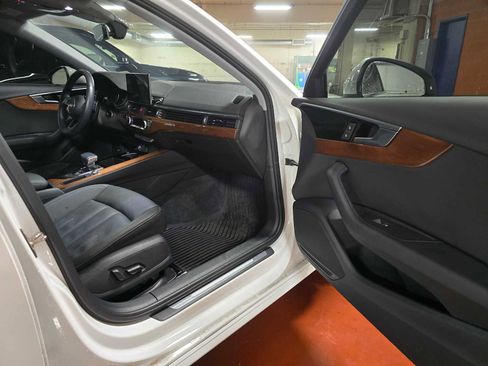Used 2022 Audi A4 2.0T Premium image 13
