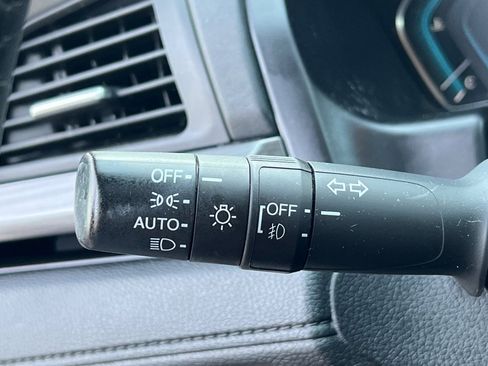 Used 2023 Honda Odyssey Elite image 36