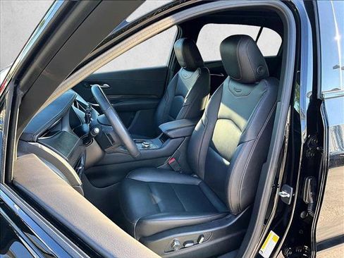 Used 2023 Cadillac XT4 Sport image 27
