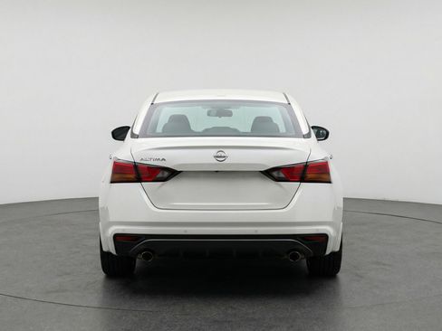 Used 2025 Nissan Altima 2.5 SV image 7