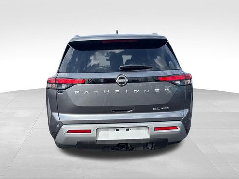 Used 2024 Nissan Pathfinder SL w/ SL Premium Package AWD/4WD image 4
