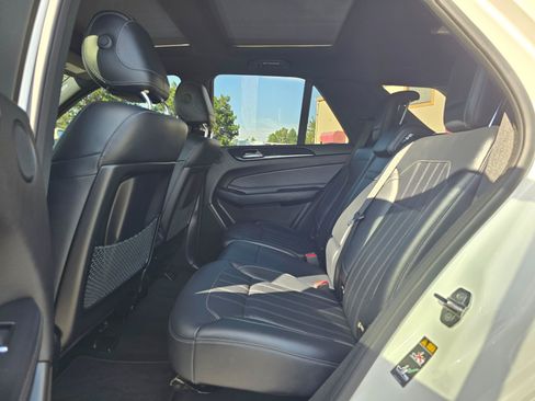 Used 2018 Mercedes-Benz GLE 350 4MATIC image 11