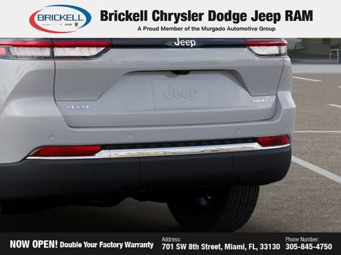 New 2025 Jeep Grand Cherokee Limited image 13