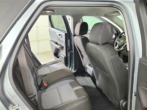 Used 2024 Chevrolet Blazer LT image 33