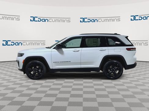 New 2026 Jeep Grand Cherokee Limited AWD/4WD image 5