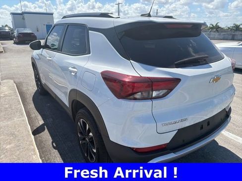 Used 2023 Chevrolet TrailBlazer LT w/ Convenience Package image 7