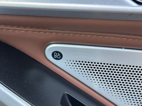 Used 2021 Ford Explorer King Ranch w/ Premium Technology Package image 45