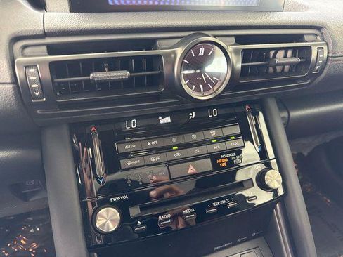 Certified 2024 Lexus IS 350 F Sport RWD image 19